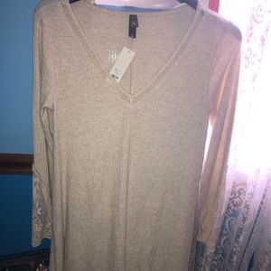 Franchescas Long Sleeve dress